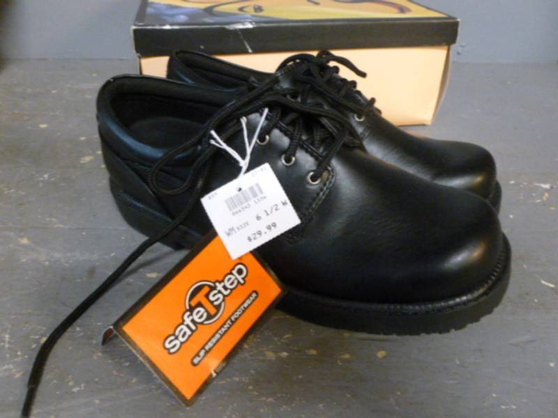 lot 107 image: New Shoes