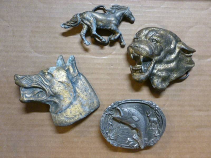 lot 118 image: Collectible Belt Buckles