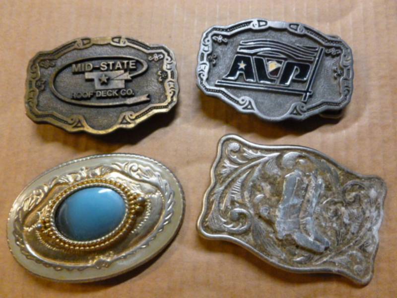 lot 119 image: Collectible Belt Buckles