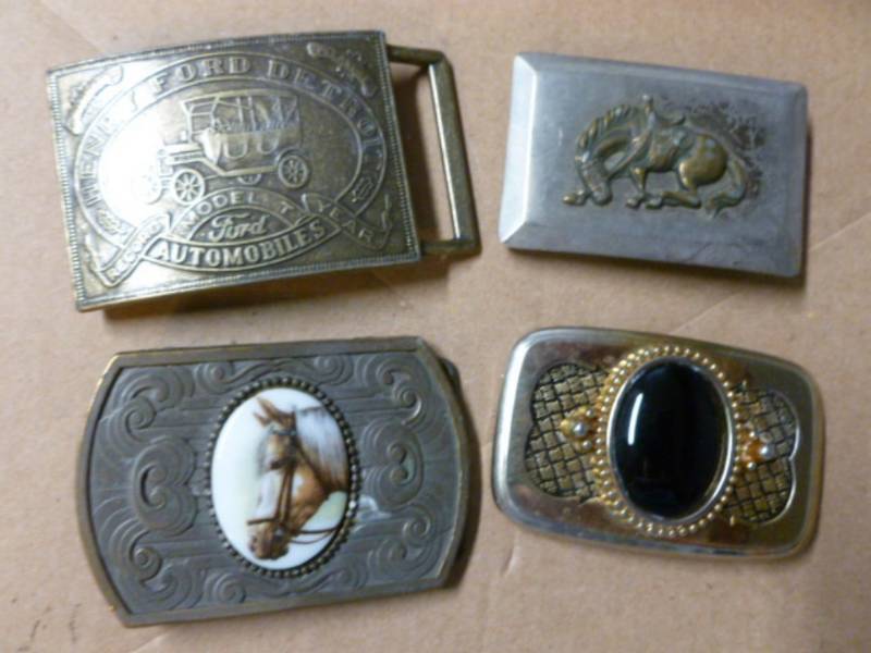 lot 124 image: Collectible Belt Buckles