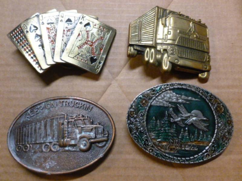 lot 126 image: Collectible Belt Buckles