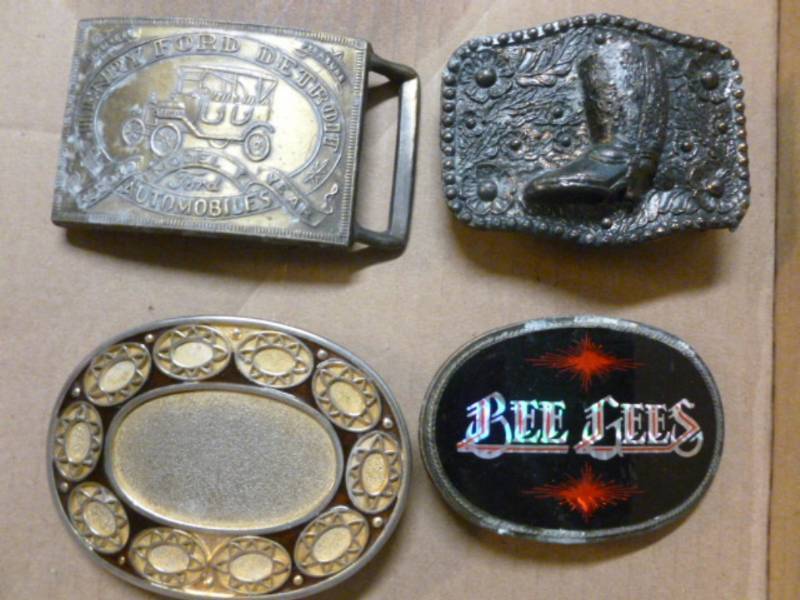 lot 127 image: Collectible Belt Buckles
