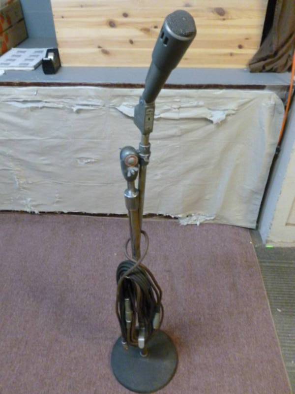 lot 151 image: Vintage Microphone