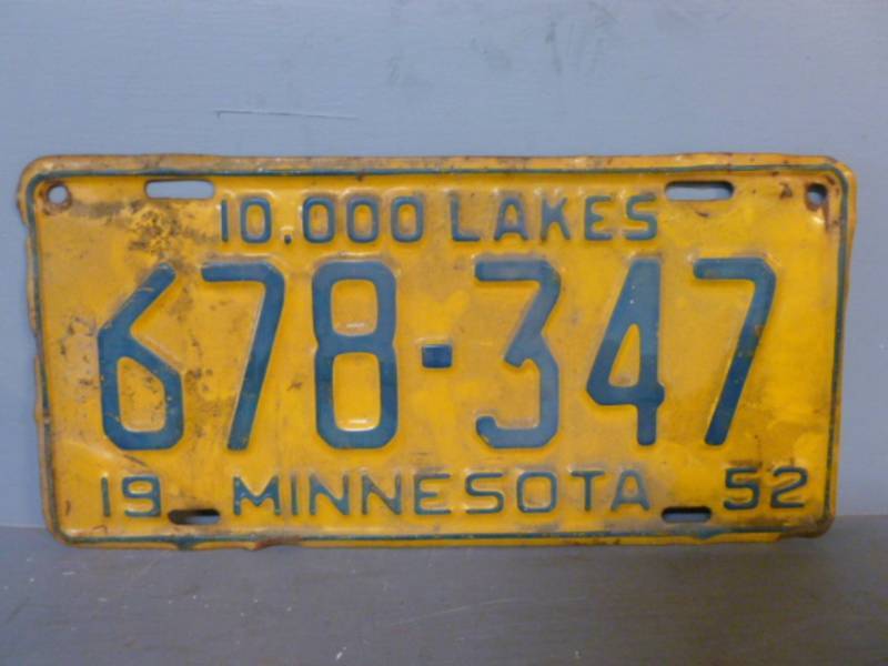 lot 155 image: Vintage License Plate
