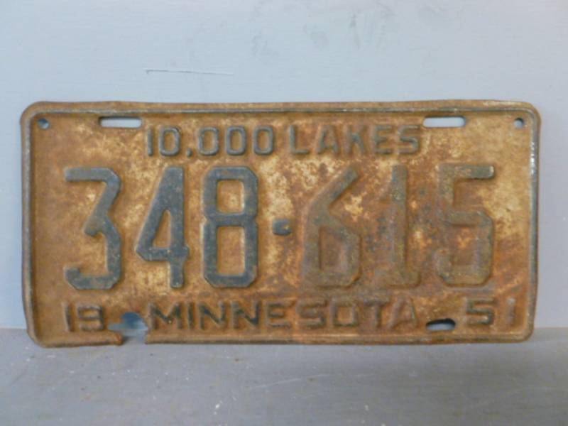 lot 171 image: Vintage License Plate