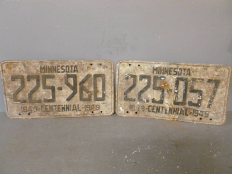 lot 172 image: Vintage License Plates