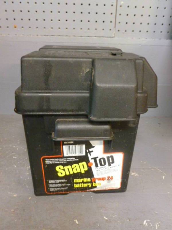 lot 184 image: Battery Box