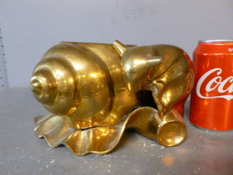 lot 191 image: Vintage Cast Brass