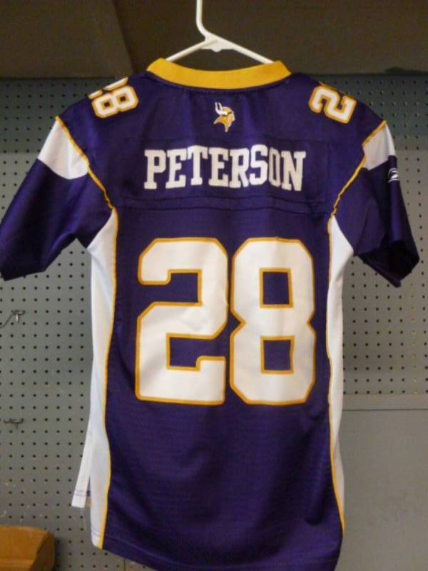 lot 196 image: Sports Jersey