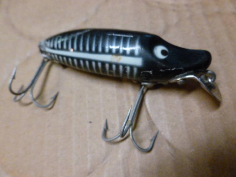 lot 207 image: Vintage Heddon