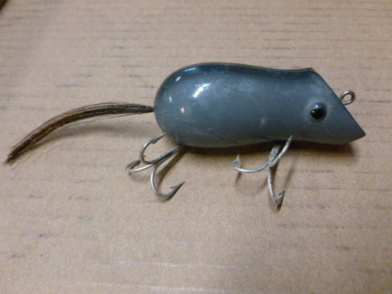 lot 213 image: Vintage Fishing Bait