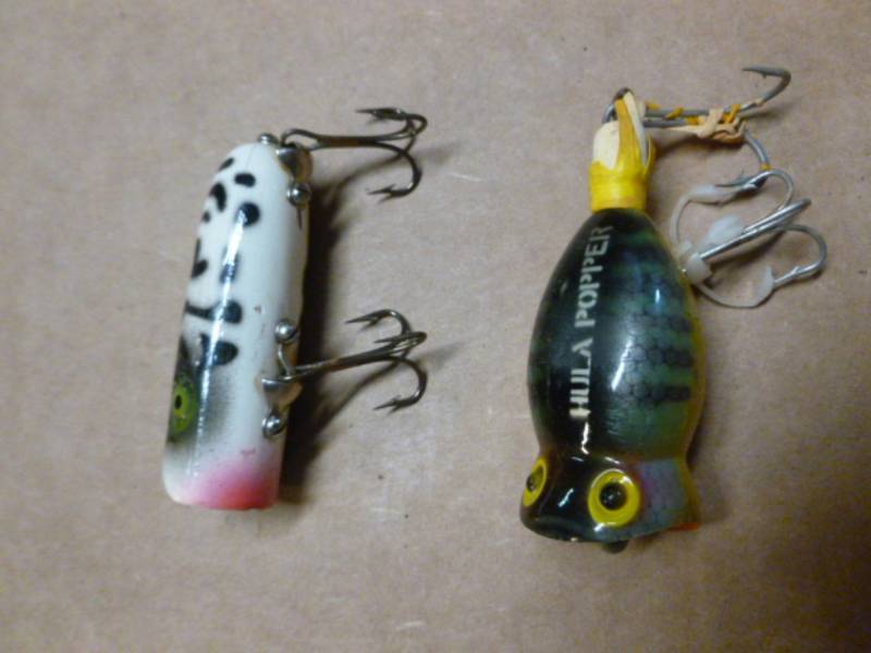 lot 217 image: Vintage Fishing Baits