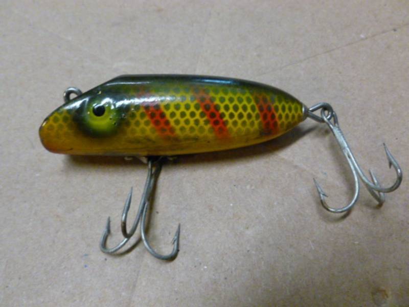 lot 219 image: Vintage Fishing Bait