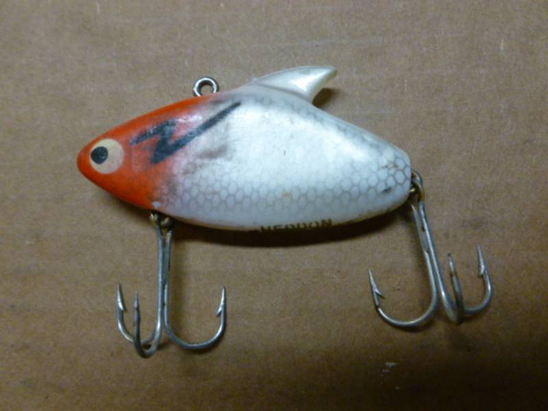 lot 220 image: Vintage Heddon