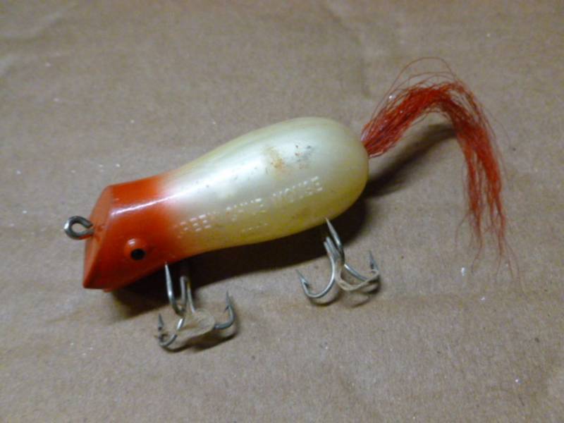 lot 224 image: Vintage Fishing Bait
