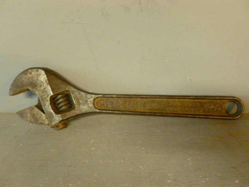 lot 243 image: Vintage Diamond Wrench