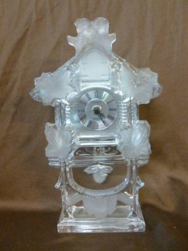 lot 248 image: Mantle Clock