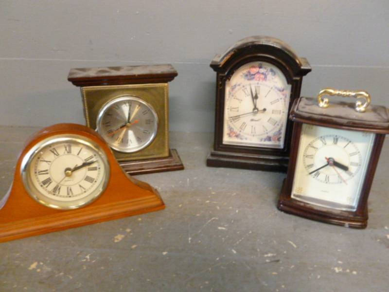 lot 250 image: Clocks
