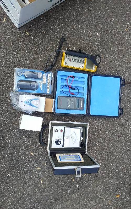 lot 48 image: Radiation Detector, Gold Tester, RPM Tachometer, Remote Control Plug In, 2-Plug In Pest Repellants