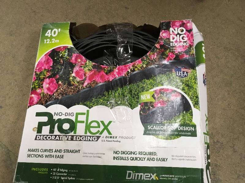 Vigoro 40 ft. Scalloped No-Dig Edging Kit not used