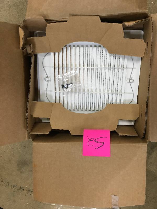 Nutone InVent Series 80 CFM Ceiling Bathroom Exhaust Fan in good conditions