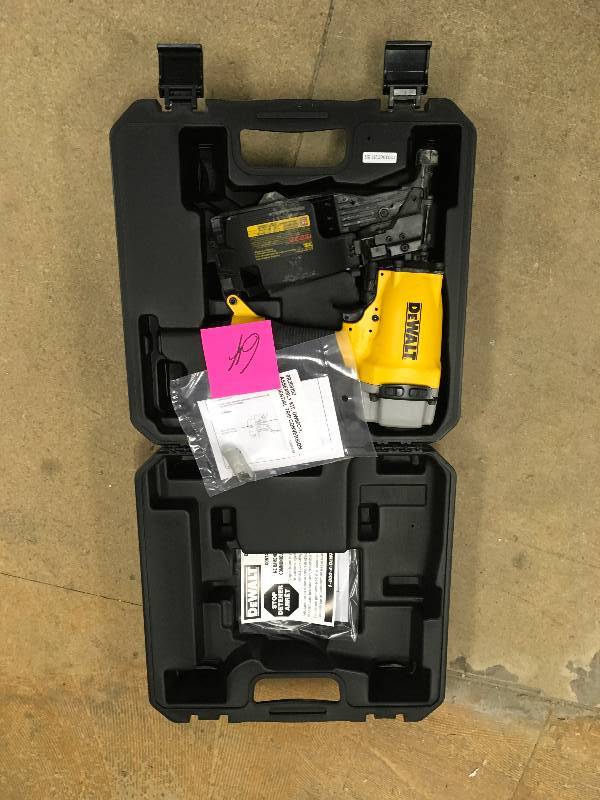 DeWalt Pneumatic 15-Degree Coil Siding Nailer  USED  in working conditions