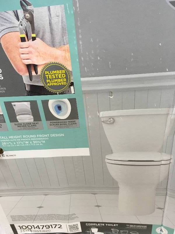American Standard Cadet 3 Tall Height Complete 2-Piece 1.28 GPF Single Flush Round Toilet in White with Slow Close Seat not used
