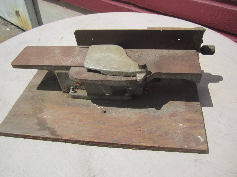 lot 13 image: Vintage Cast Iron Planer  RED...