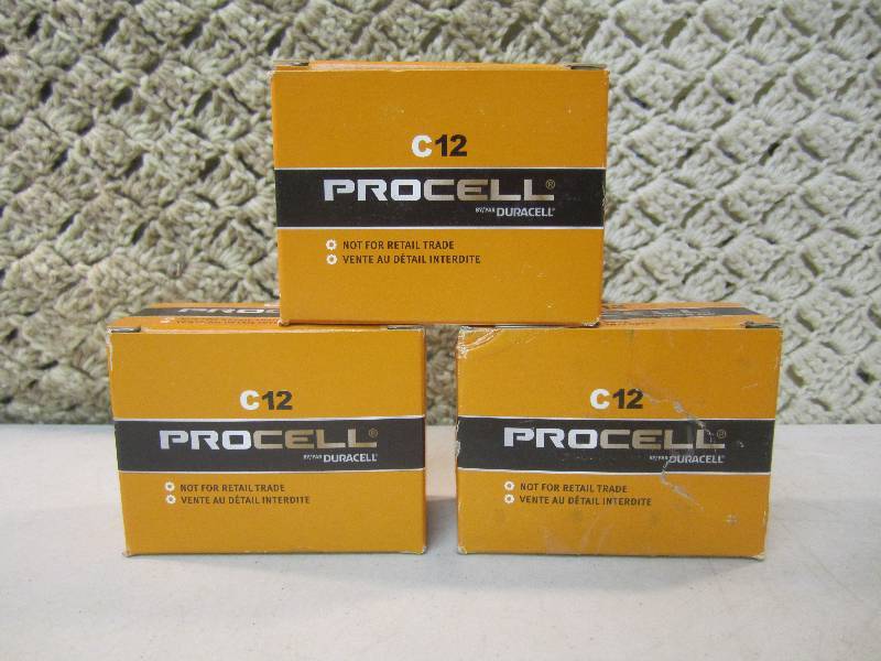 lot 51 image: Lot of 36 Procell C Batteries 3 box...