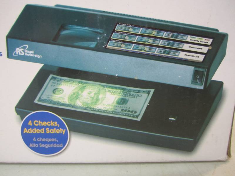 lot 59 image: Royal Sovereign RCD-2000 Counterfei...