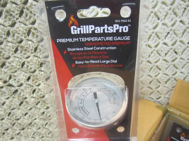 lot 75 image: Case of 6 Grill Parts Pro Premium T...