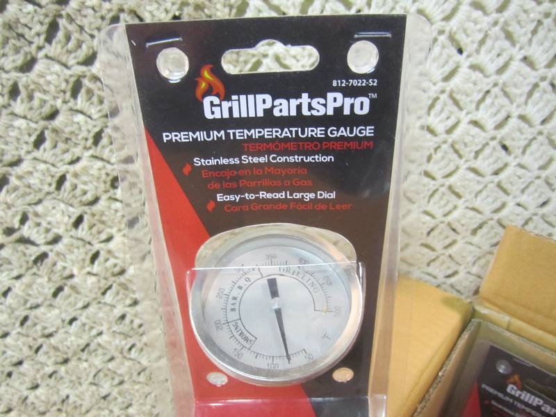 lot 77 image: Case of 6 Grill Parts Pro Premium T...