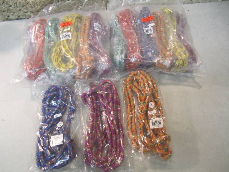 lot 86 image: 15 - 8 foot Lengths of 38 Nylon R...