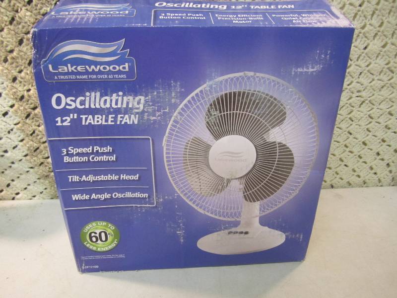 lot 125 image: Lakewood Oscillating 12 3-Speed Ta...