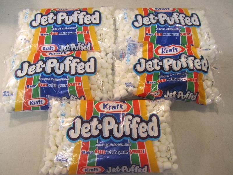 lot 134 image: 5 Bags of Kraft Jet-Puffed Miniatur...