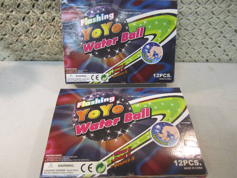 lot 243 image: Lot of 24 Yo Yo Water Balls 2 boxes...
