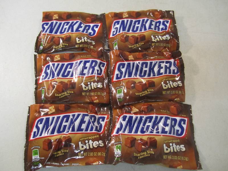 lot 258 image: 6 Bags of Snickers Bites Best by De...
