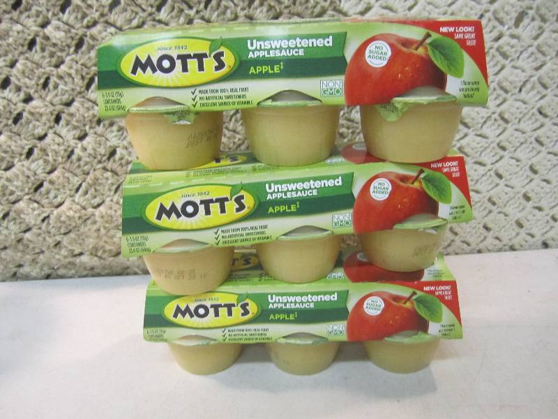 lot 266 image: 3 - 6 Packs of Motts Apple Sauce C...