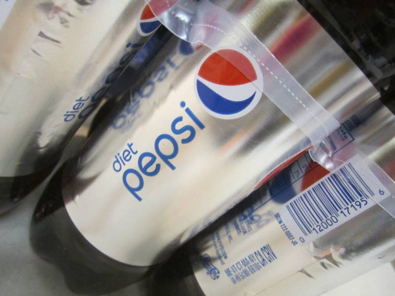 lot 281 image: Case of 24 Bottles of Diet Pepsi 16...