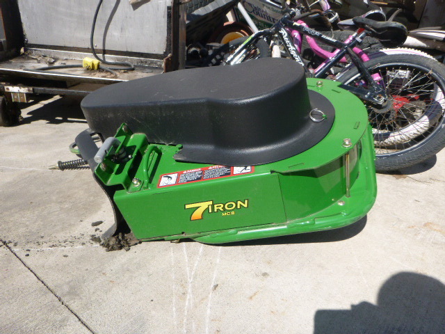 lot 6 image: John Deere Power Flow