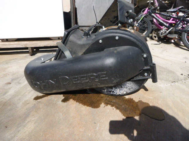 lot 7 image: John Deere Power Flow