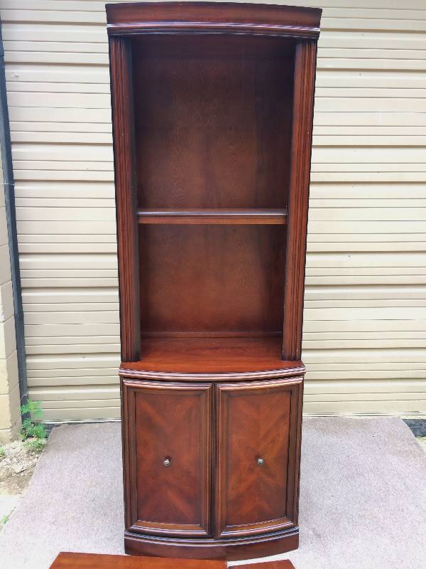 lot 18 image: Retails New $1000 Bombay Company Statesman Collection Antique Walnut Finish Upper Open Bookcase Shelving With Lower 2 Door Cabinet - Great Condition Couple Small Scuffs To Side In the Back See Pics