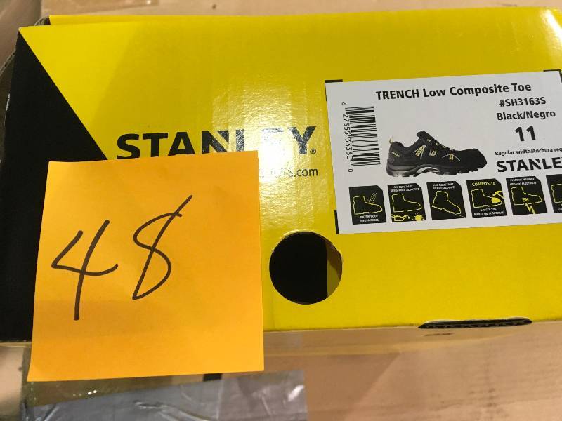Stanley Trench Low Men Size 11 Black LeatherMesh Comp...