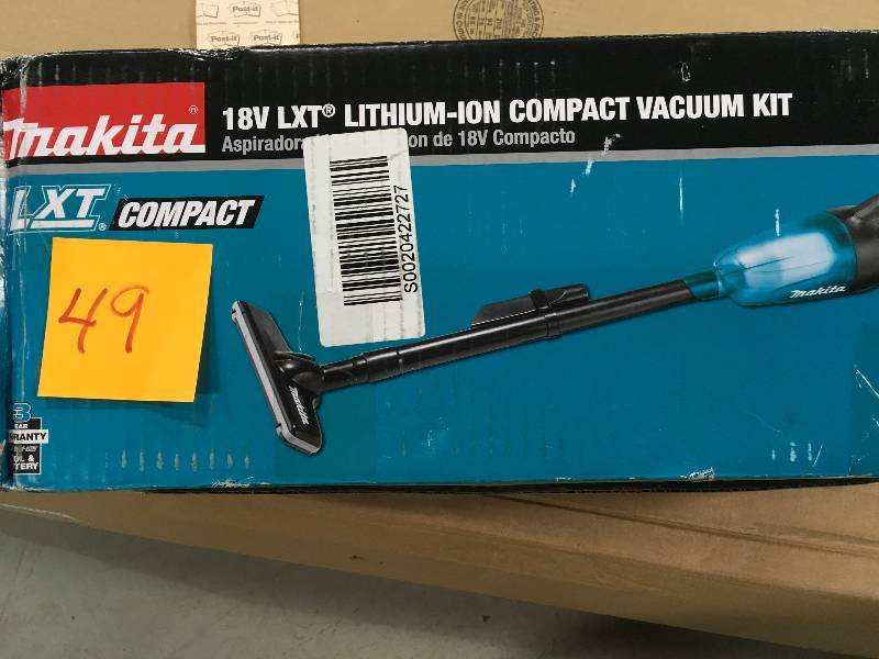 Makita 18V Compact Lithium-Ion Cordless Vacuum (model XLC02ZW, tool only)