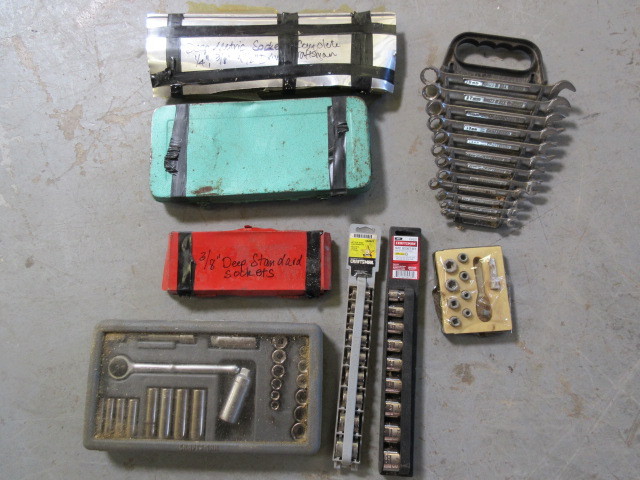 lot 107 image: STANDARD AND METRIC SOCKETS AND WRENCES
