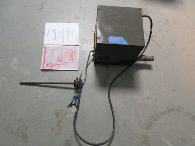 lot 116 image: 28 VOLT MULTI-FUEL 1970S MILITARY SPACE HEATER
