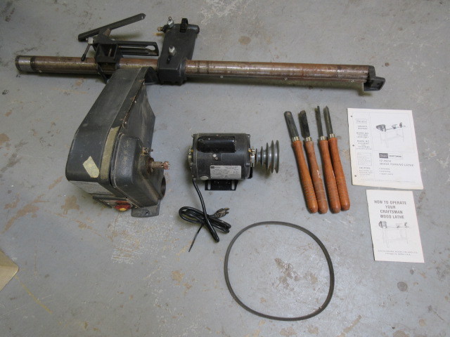 lot 118 image: CRAFTSMAN 12 WOOD TURNING LATHE WITH MOTOR