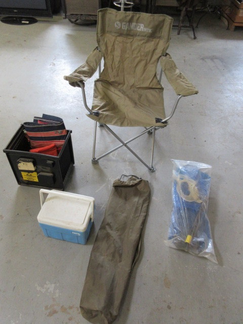lot 128 image: SPORTING EQUIPMENT