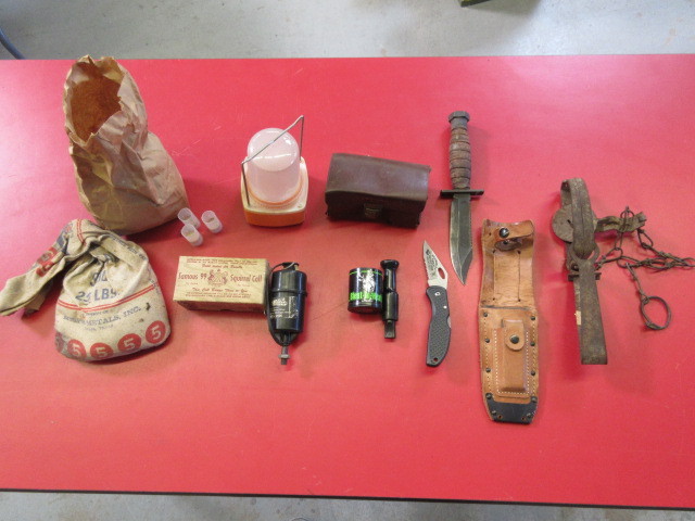 lot 136 image: VINTAGE SMALL GAME TRAP, CALLS, KNIVES AND MORE