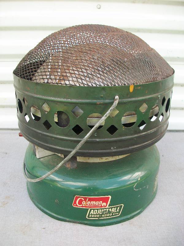 lot 15 image: Coleman Stove, Heater & Lantern